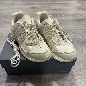 New Balance
2002RD "Protection Pack" - Beige
